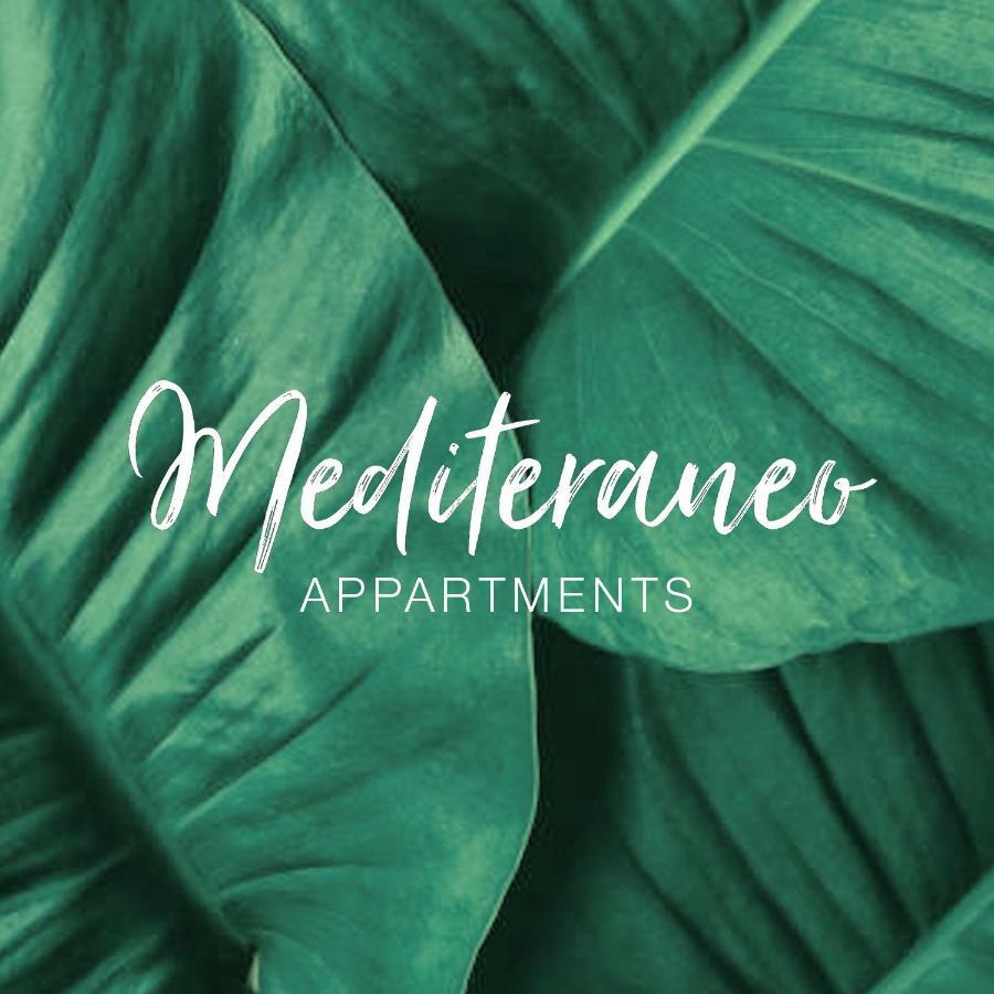 Apartments Mediteraneo เวอร์ซาร์ ภายนอก รูปภาพ